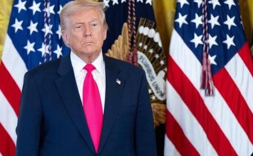 美国向中国下最后通牒：不同意就打？美国这是蹬鼻子上脸！2026年1月，中美外交团