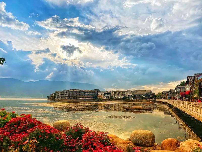 大理双廊艺术小镇文化旅游区发的2026年春节错峰出行提示太贴心了。2026年