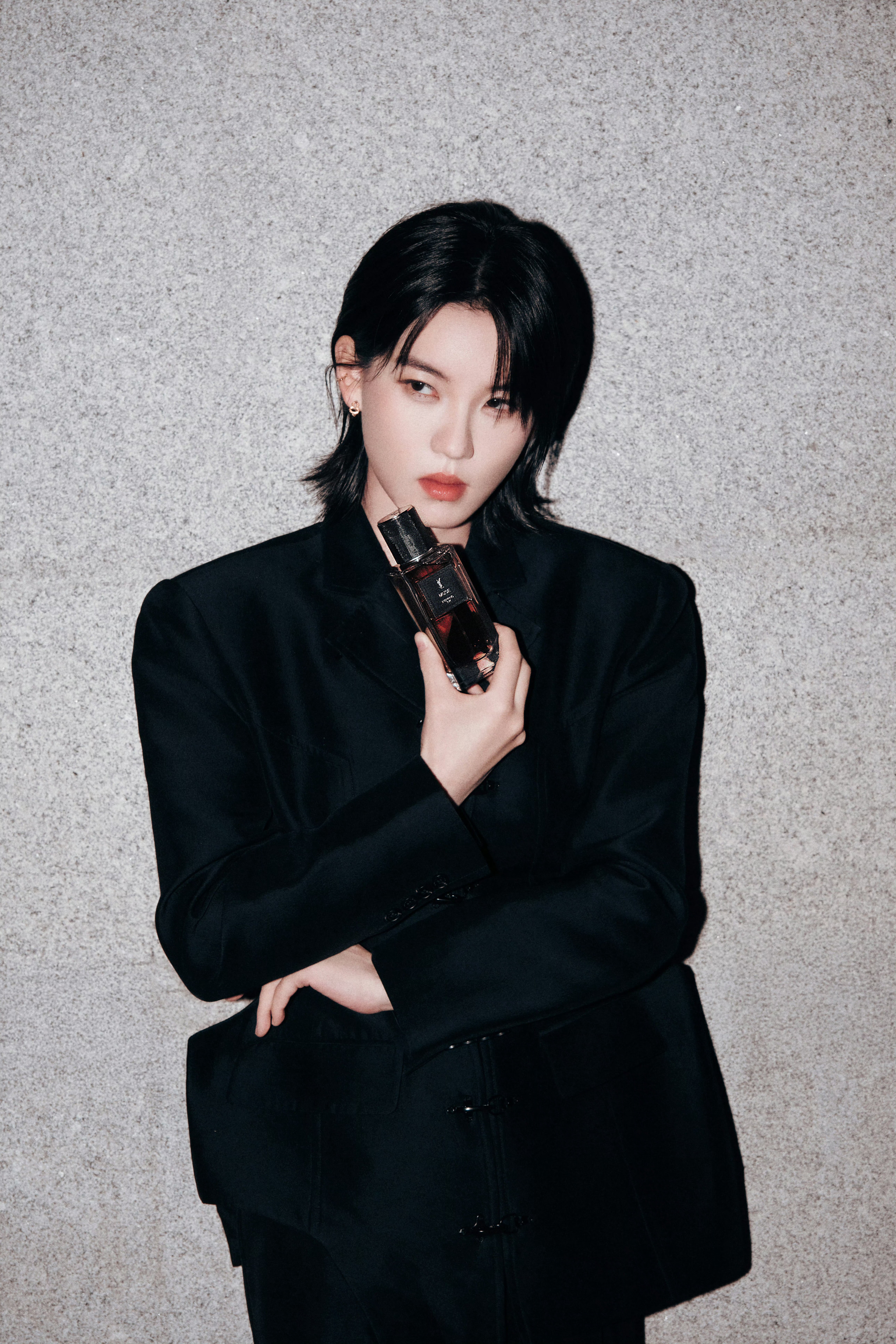 陆柯燃×SaintLaurentBeauty📸风格大赏​​​