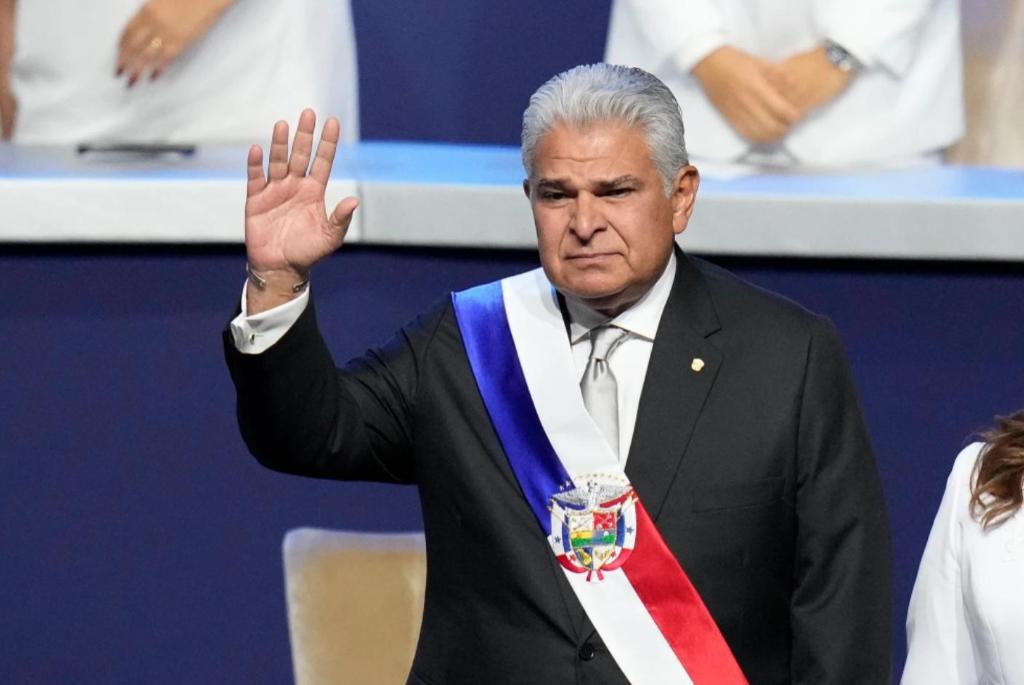 错了就是错了巴拿马运河事务部长公开恳请中远恢复业务，承认“暂停决定超出政府事先