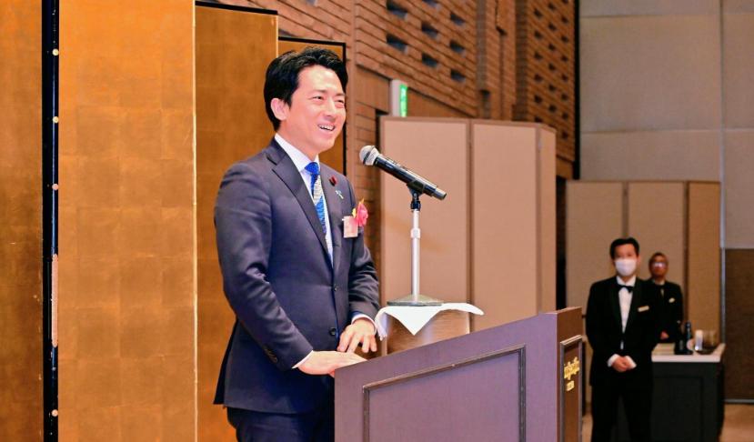 日本这次彻底怂了！当地时间5月29日，在香格里拉对话会开幕式暨晚宴结束之后，