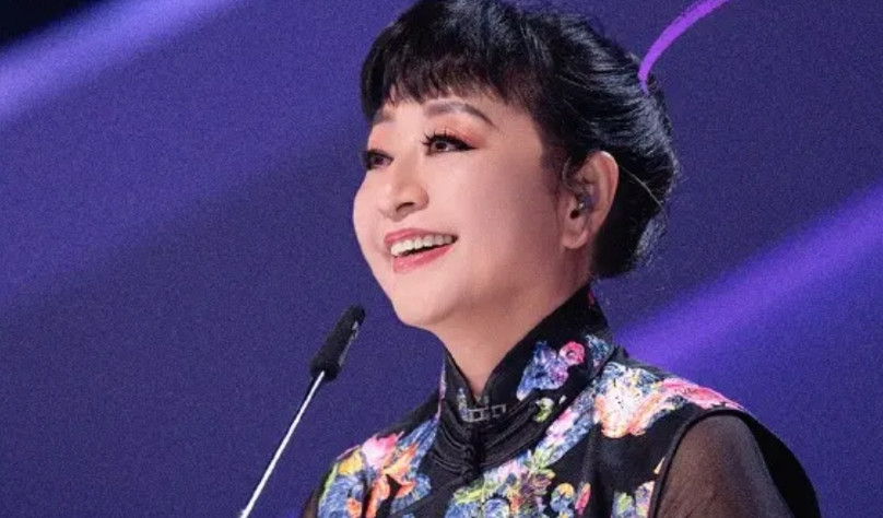 殷秀梅在《声鸣远扬》上的投票三原则，其实很简单。一看咬字清楚不清楚，这是她评价歌