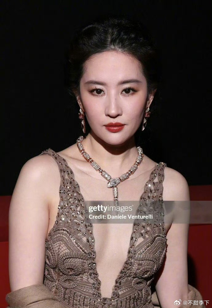 我仙基因天赋，这个年纪不馒不垂，只是气质拉了