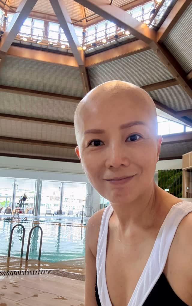 祸不单行！患重病后被老公赶出家门，她发出这样的感慨话说1998年的香港小姐季军