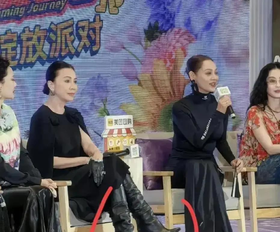 酒店马桶她连封三圈膜刘嘉玲住店先让助理把马桶、浴缸、水龙头全包保鲜膜，连遥