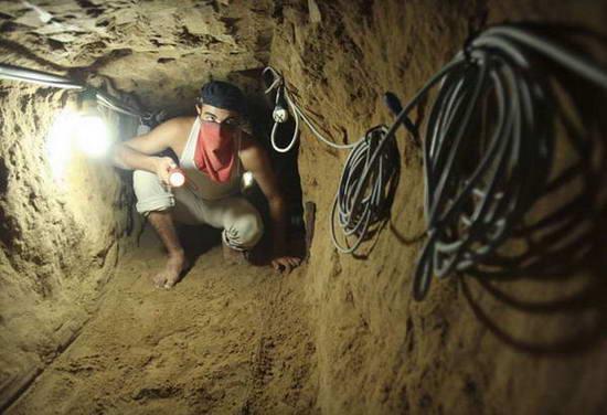 活埋哈马斯！美国要求放人被拒，以军水泥封堵地道口，200名哈马斯或被彻底掩埋。