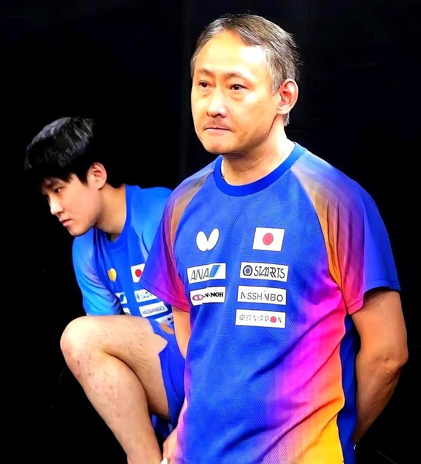 张本宇有些不甘心，儿子接连两站16强，把儿子打得斗志全无。两站都没能晋级8强，