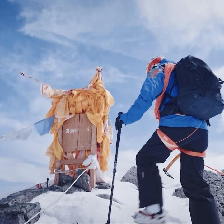 王一博登顶照片成地标了我也想去打卡一博去过的地方🤩​​​