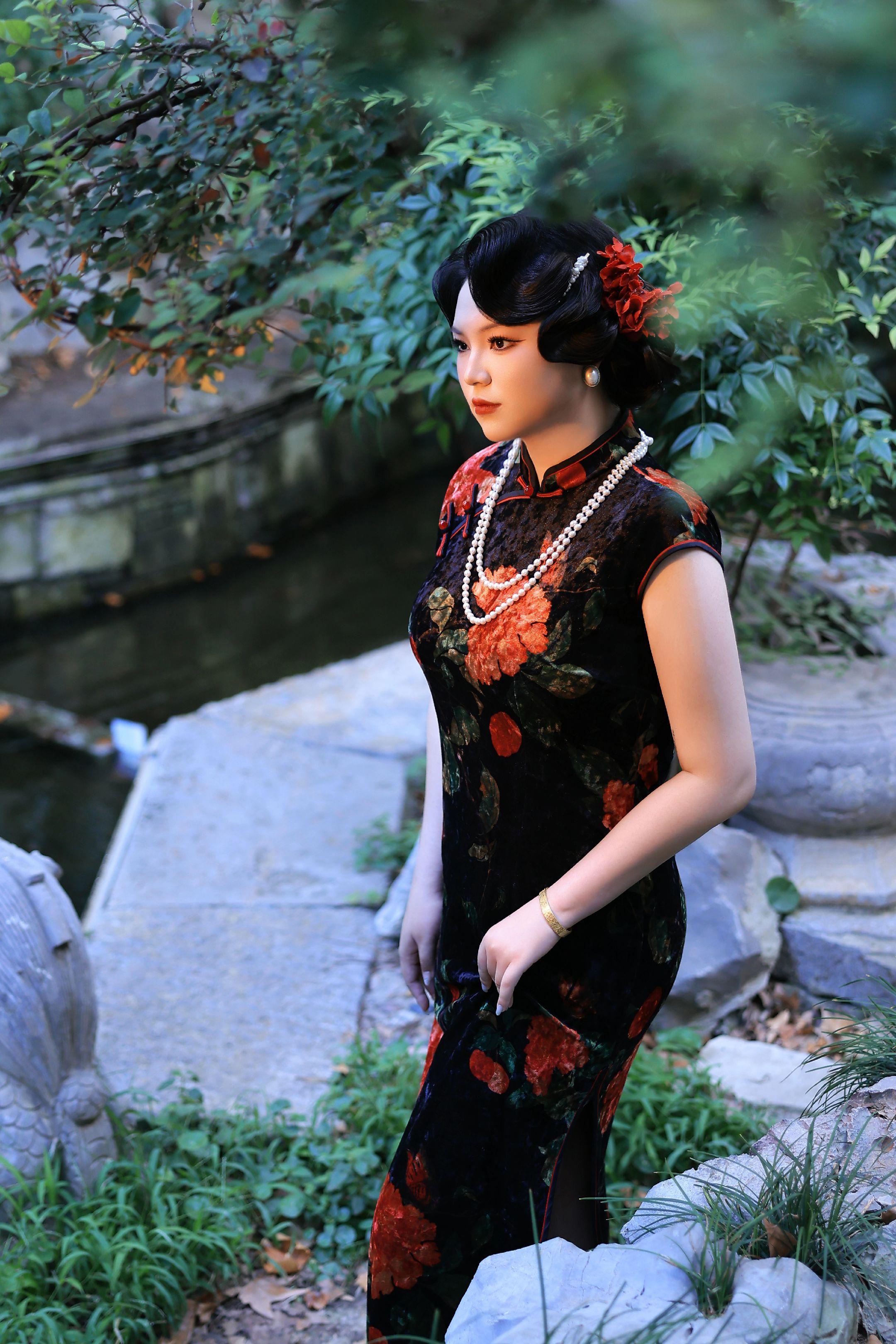 “一袭旗袍，一梦芳华”