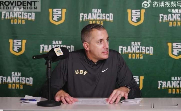 旧金山大学主教练赞扬王俊杰赵维伦！希望球队能够成为中国球员首选近日旧金山大学