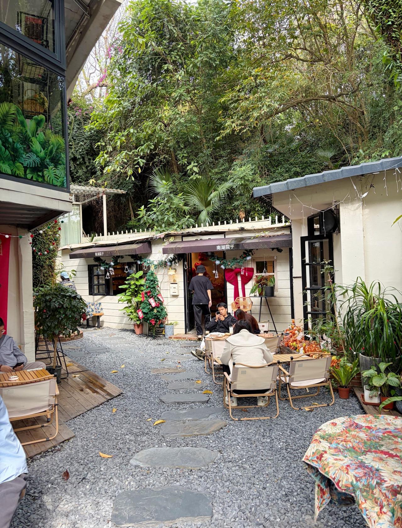 在广州，遇见南湖边的诗意小院🏡📍广州南湖院子不必远赴山野，同和就有这般