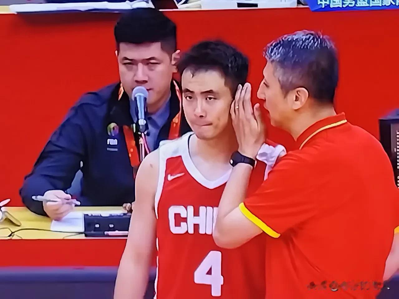 近期男篮4任主教练，哪位越来越差近期男篮换了4位主教练，第一位李楠，主要东京奥