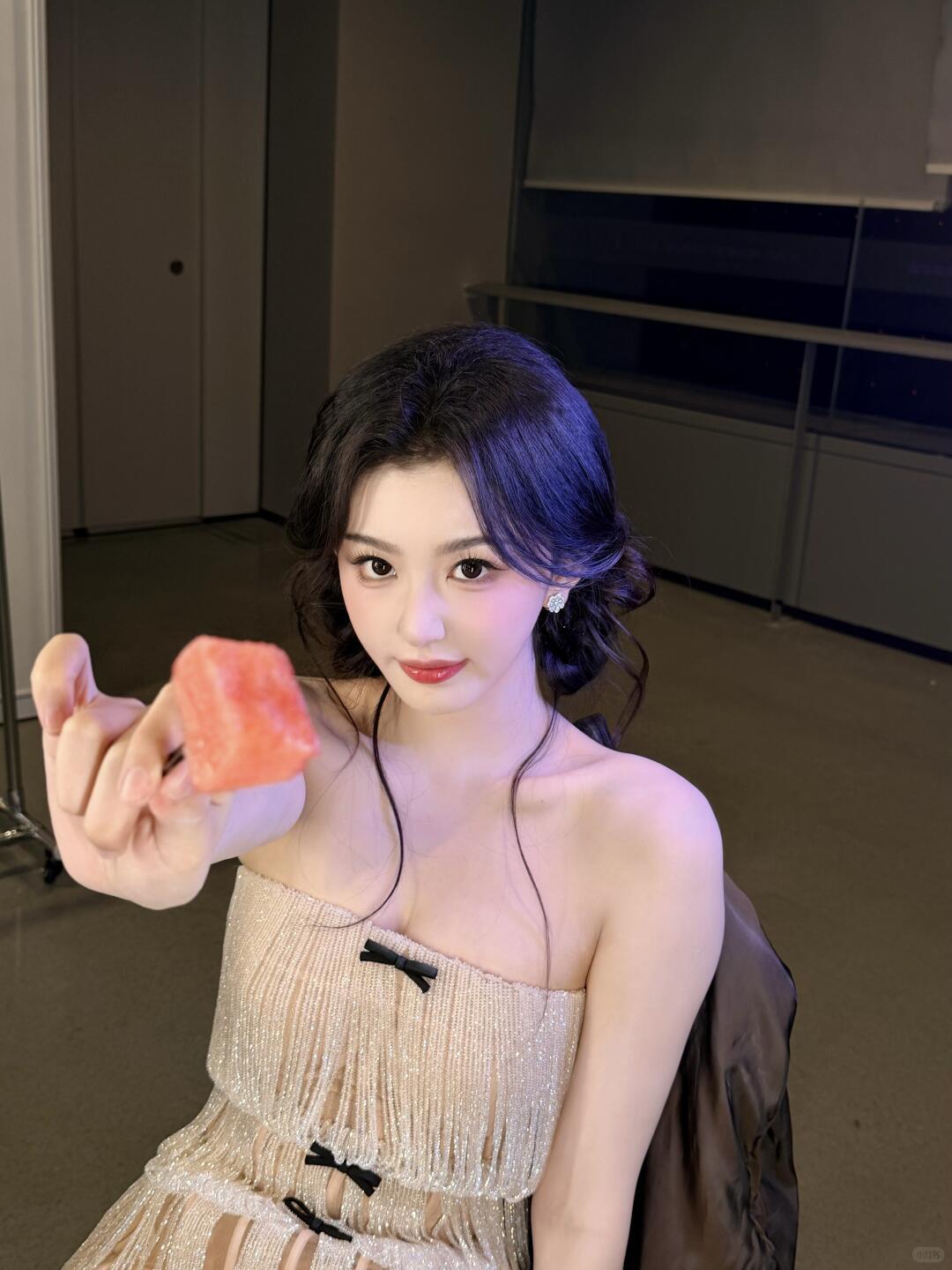 明星穿搭穿搭喜欢温柔风格的穿搭，有哪些推荐吗有哪些精致简单的穿搭可以尝试简