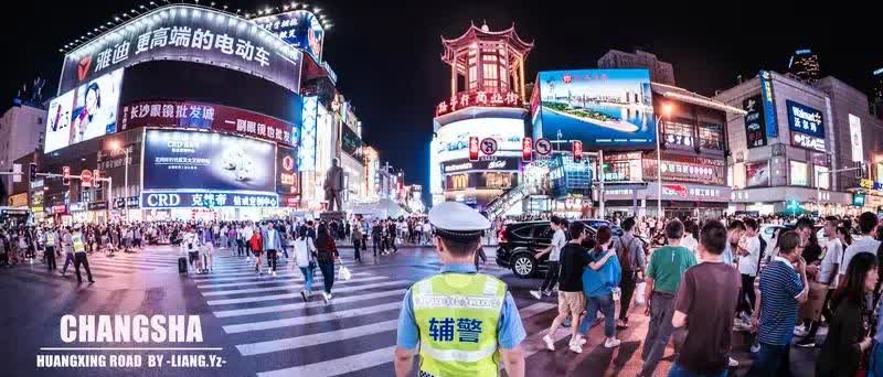 副驾驶没坐人，被扣了3分，罚款200。为什么呢？交警说没发错，不知道就快看