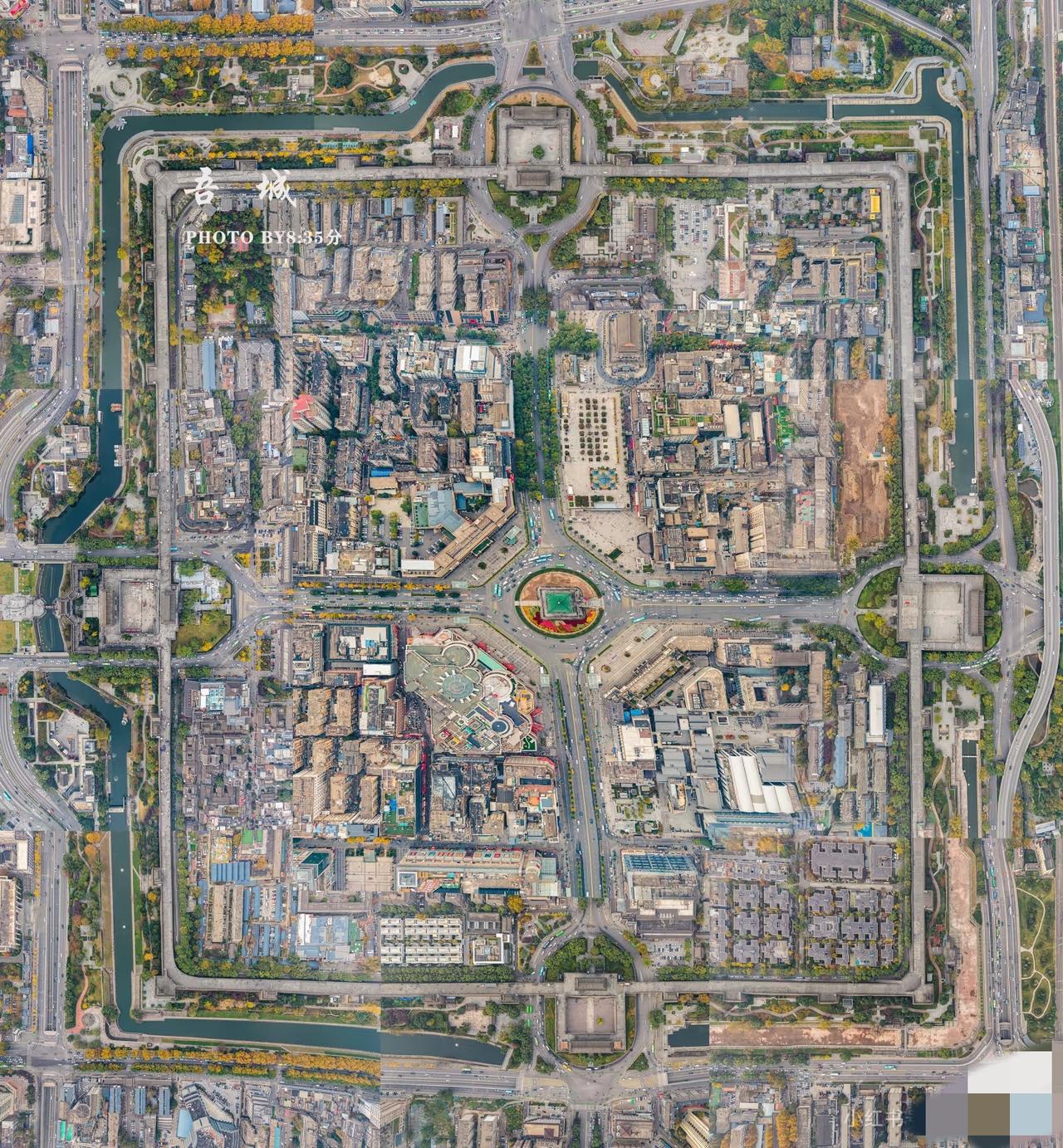 西安城墙的轮廓，钟楼不在最中呀？