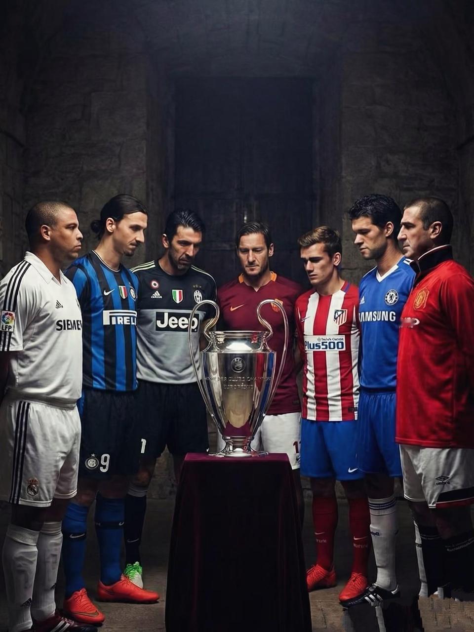 没拿过欧冠冠军的超级巨星。大罗没拿过。伊布没拿过。布冯竟然也没拿过。