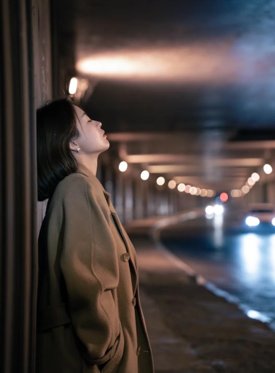 家里盖房缺资金，女儿二话不说掏了30万，转头房子拆迁补200万，父母却全给儿子买