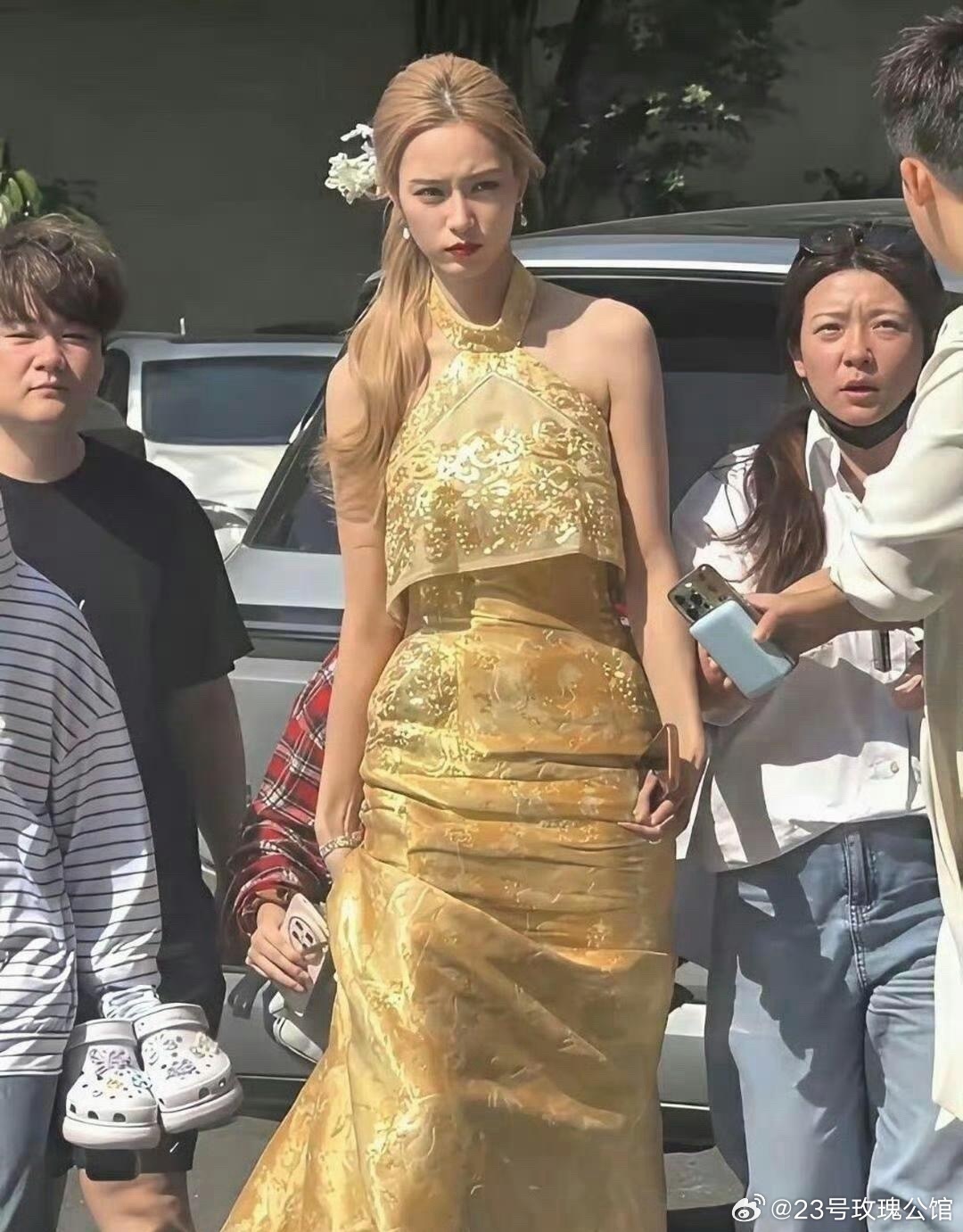 我之前居然低估了徐艺洋的身高，她有黄子韬高吗？