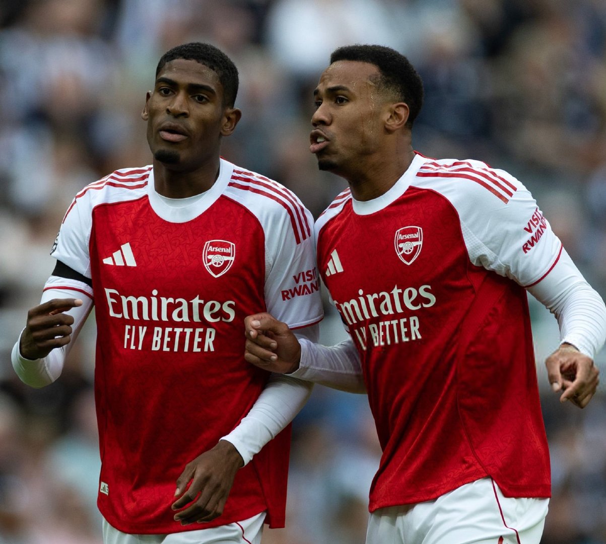 跟队记者CharlesWatts：无论缺阵四周还是两个月，加布里埃尔的缺席对阿