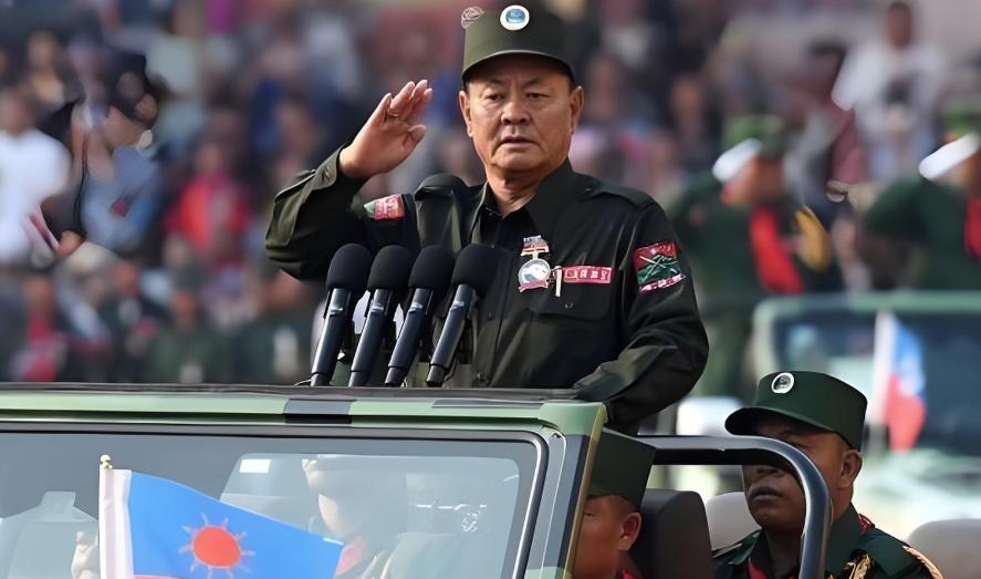 佤邦司令鲍有祥面对泰国前总理他信的贩毒指责，当然要辩解！佤邦声称他信的指控，是一