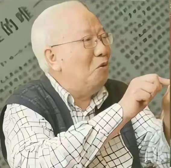 谁能想到当年南京博物院的姚院长，为了让老同志交还借走的宝贝，竟然记录了三本台