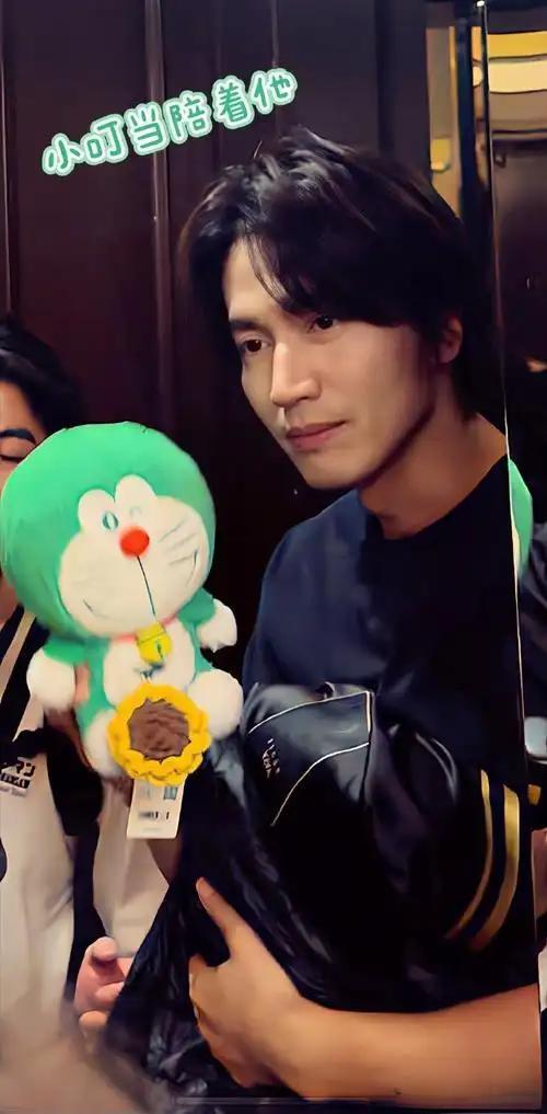 言承旭的《我是真的真的很爱你》自2001年随F4专辑《流星雨》发行以来，始终以直