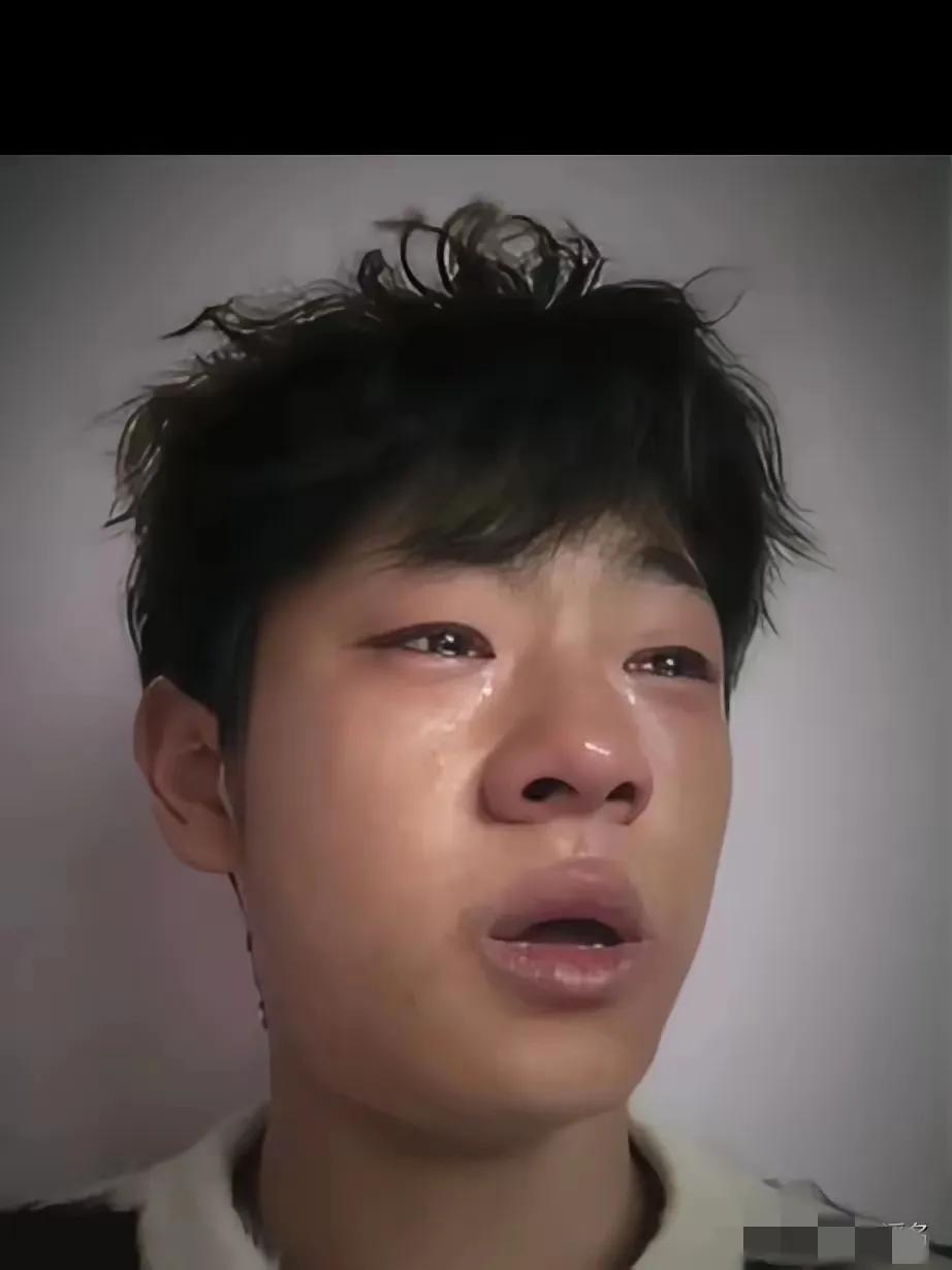 姜润泽这下是搬起石头砸自己的脚，自作自受了。21岁了，后悔还来得及吗？做人不要太