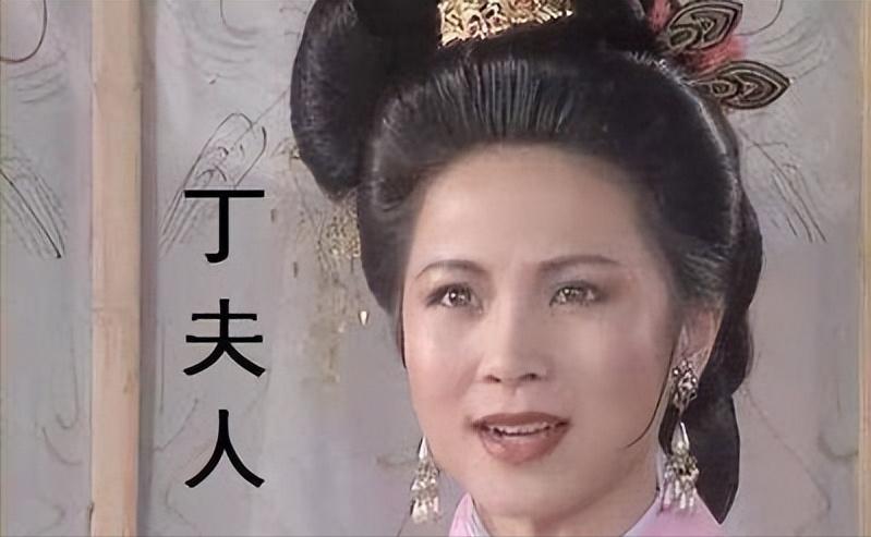199年，张绣第二次投降，曹操很高兴，便设宴款待。席间，曹操为儿子曹均做主，迎娶