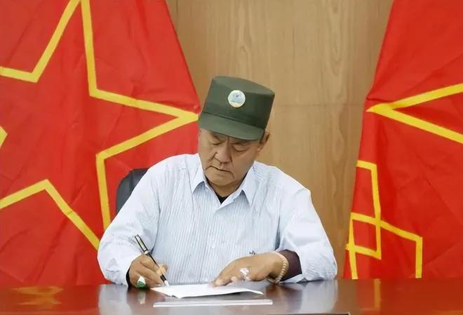 为什么佤邦军即能打又能忍，还发展成为近10万兵力的，当地最强武装？佤邦军能成为