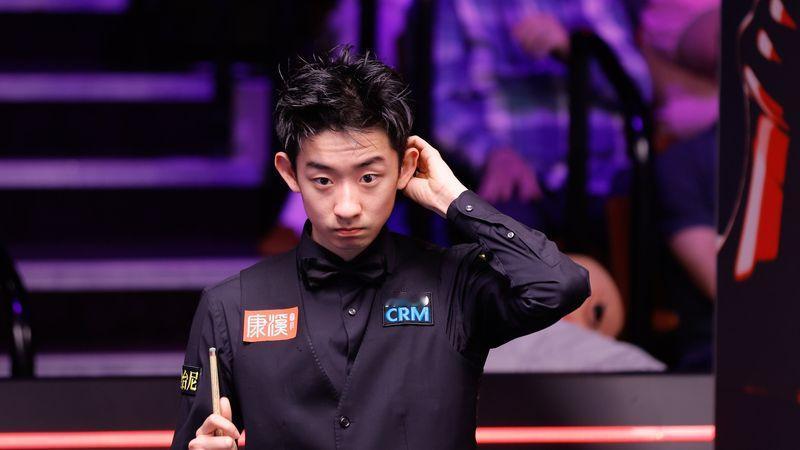 吴宜泽太过于重攻轻守，不改变难以击败“黑马”瓦菲！敢打敢拼，勇于进