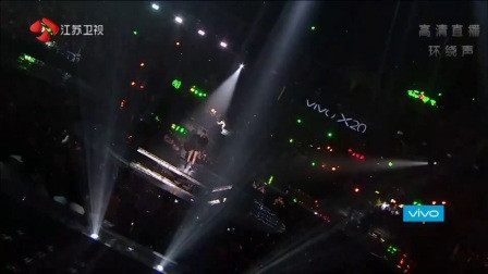 英语-李宇春-ZOMBIE(演唱会)_土豆视频