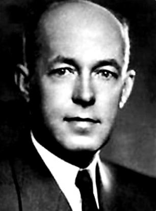 抗战时期，日军打不进重庆，只能靠飞机轰炸，但他们的轰炸机每次飞行的高度刚好是我们