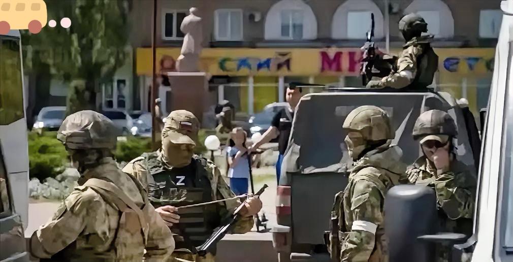 “谁敢动一下试试？我立马收拾你。”这话撂出来，全世界都安静了。大家你看我，我看你