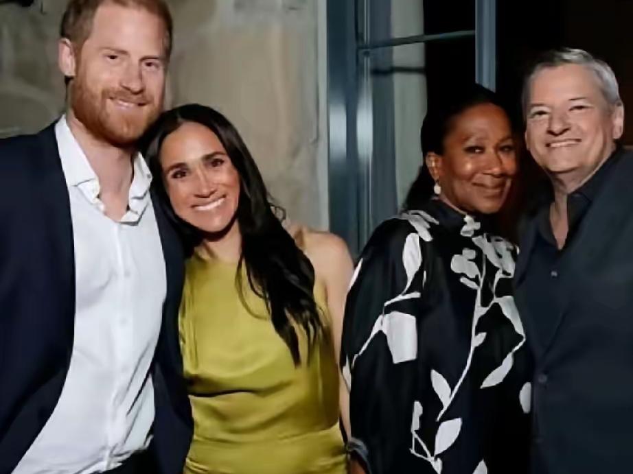 梅根“怀三胎”，是真还是假？近期的梅根换了套路，不晒孩子也宣品牌，主打就是两条