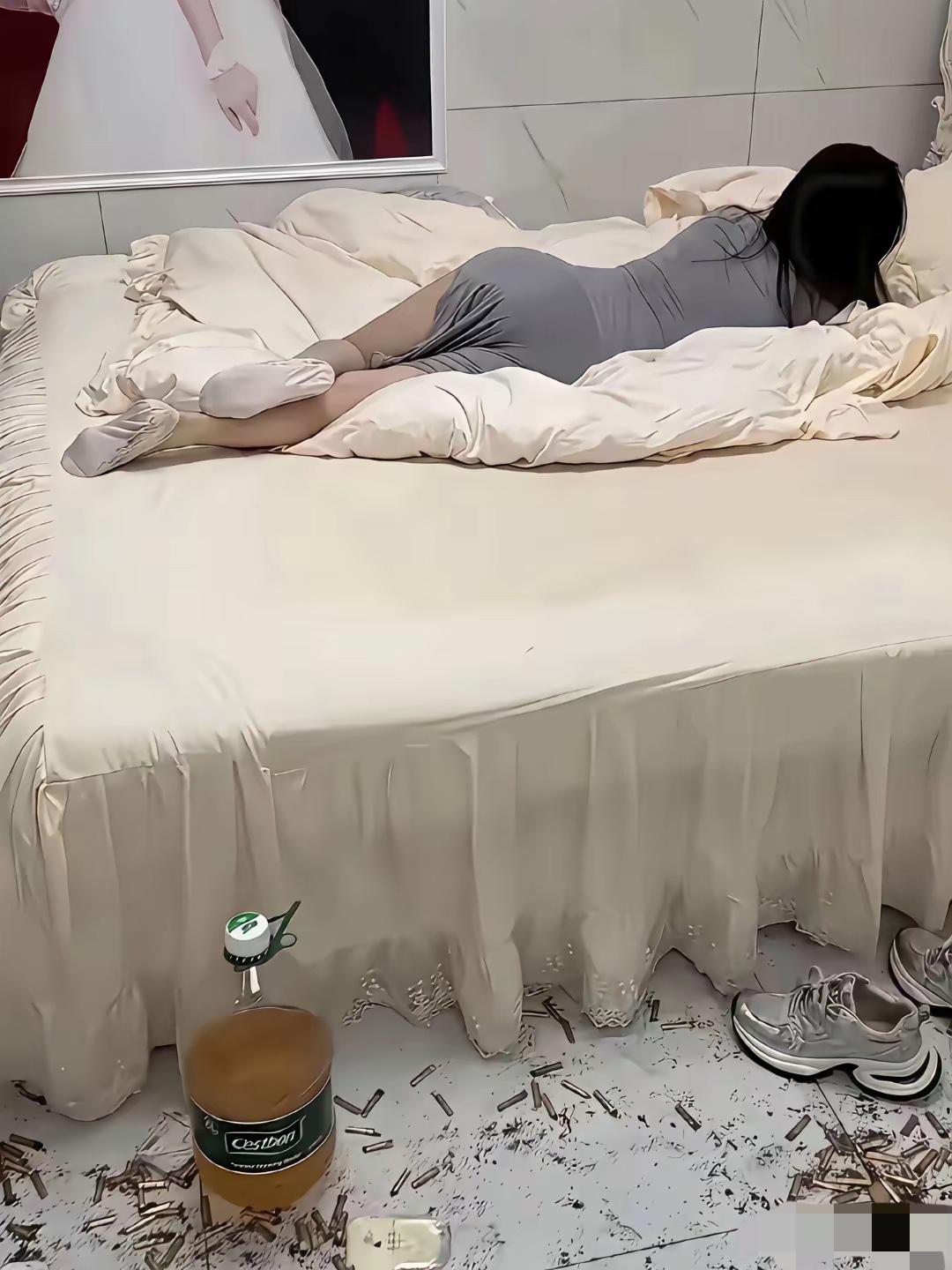 结婚刚两个多月，出差回来，进屋就让人惊呆了，这样的媳妇倒贴你要吗？推开门的瞬