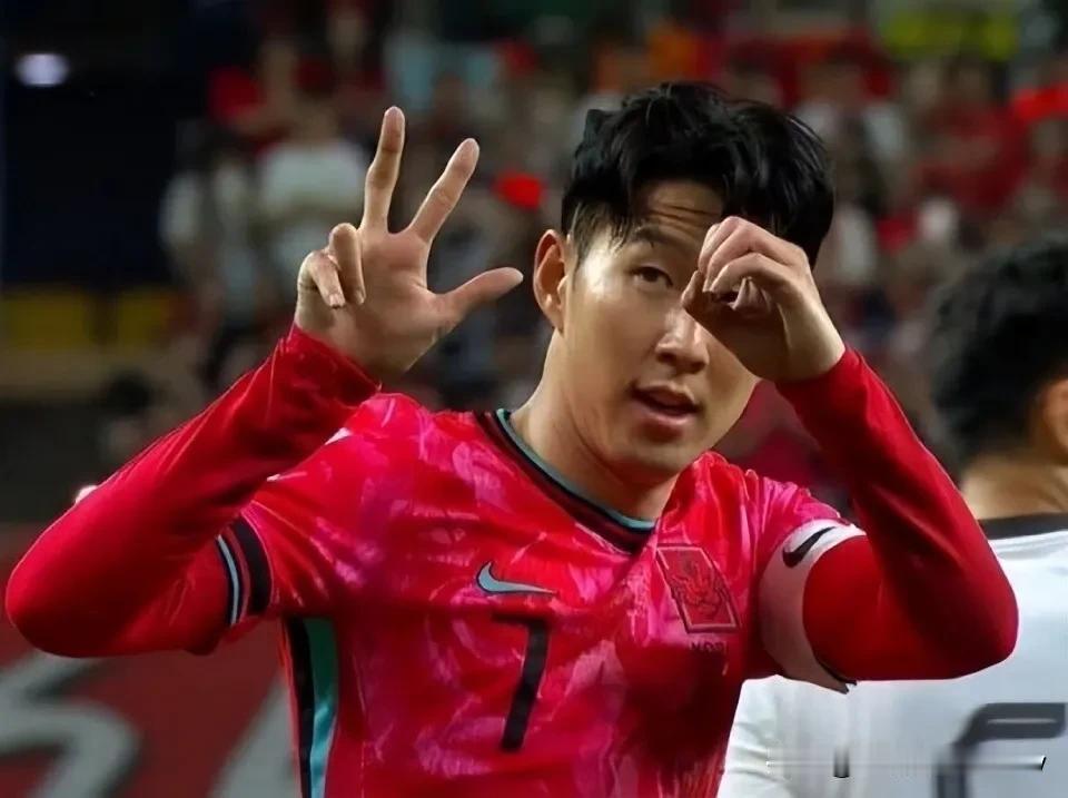 韩国队根本没有把国足放在眼里，中国成年国足已经15年没有战胜过韩国队了，韩国队东