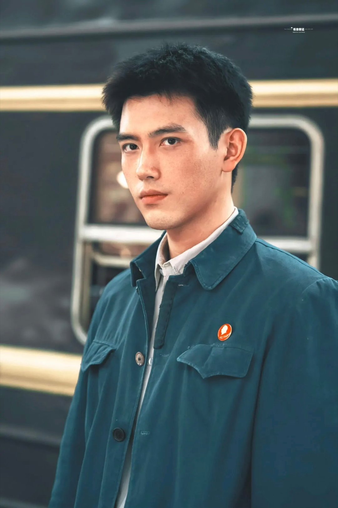 网友票选出最适合年代剧的男演员：TOP9王天辰TOP8张晚意TOP7陈飞宇