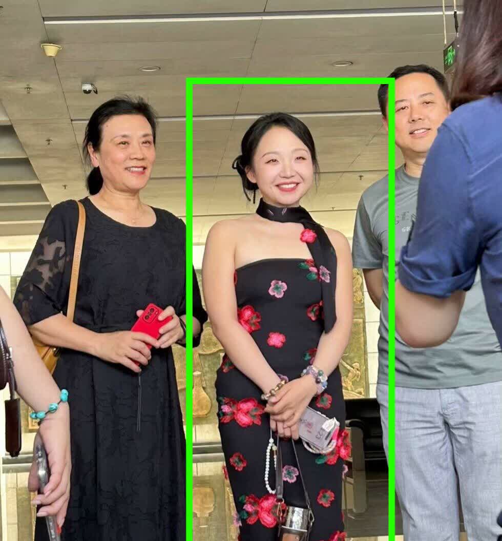 辣目洋子为什么能成功？不是因为她985毕业很聪明，也不是因为她自信，而是