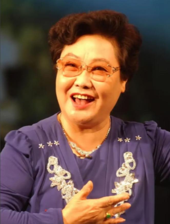 郭兰英去世了，看到她的死因，我破防了。她并不是死于意外，而是死于我们谁也逃