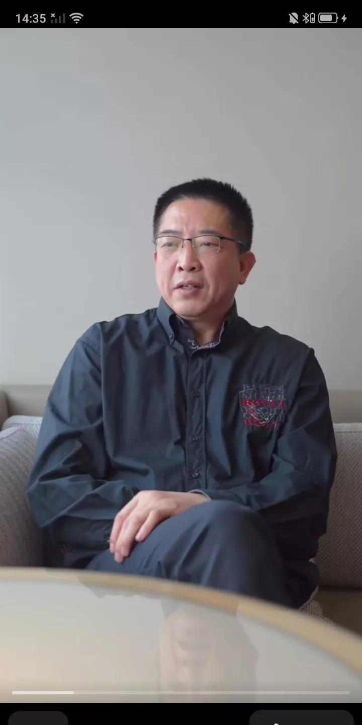 近日，中国男篮名宿，中国篮球名人堂，江苏省篮协副主席胡卫东在接受媒体采访时，谈到