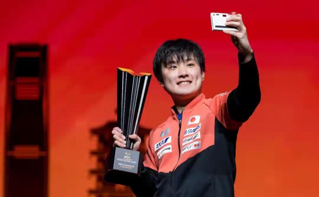 张本智和4-2夺冠，没想到他赛后会这么说：我想赢一次樊振东2025年12月14日