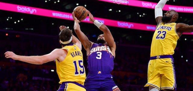 拉三方交易，湖人出:里夫斯+八村+范德彪+可乐杯+老克+1首轮，得字母+字母哥