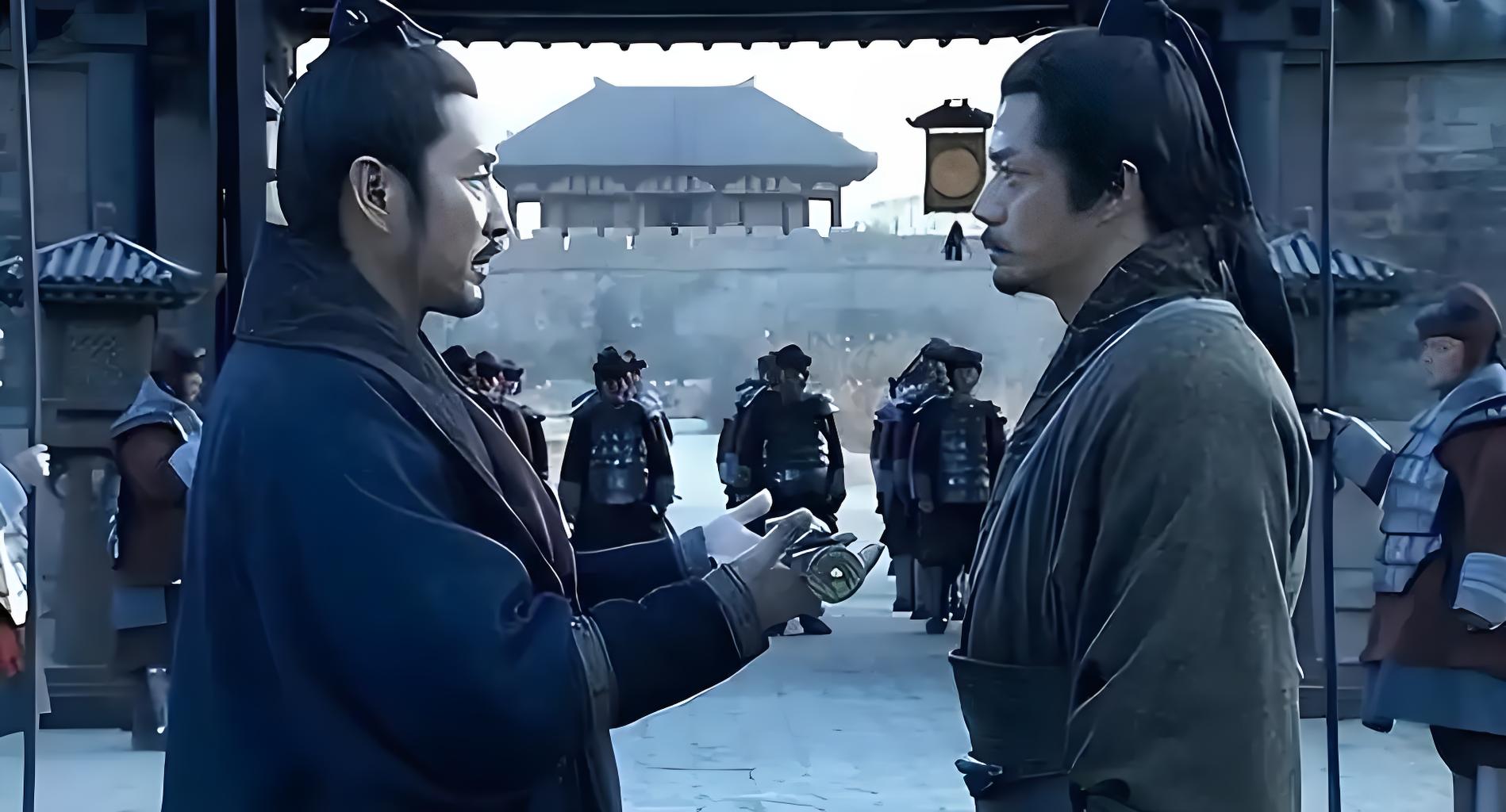 如何看待刘邦两次夺韩信兵权的事情？