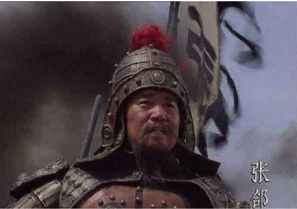 218年，张飞与曹操手下名将张郃作战时，竟每天在阵前不停的喝酒，刘备知道后大吃一