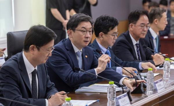 韩媒：人工智能黑客全方位威胁金融圈已成重大安保问题据