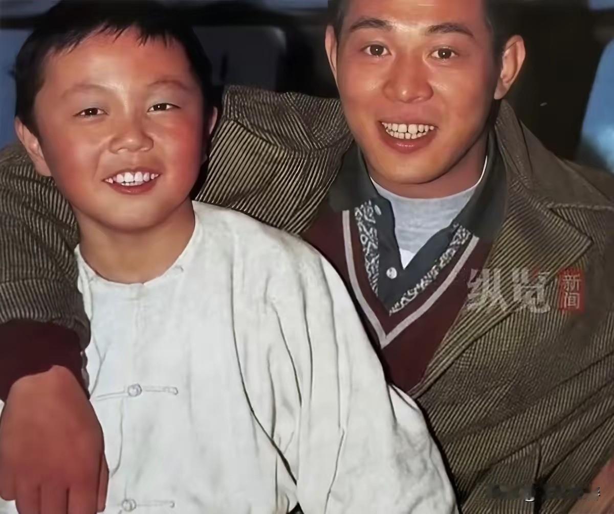李连杰，高调发文！6月18日，演员李连杰突然冲上了热搜，让人没有想到的是，这次