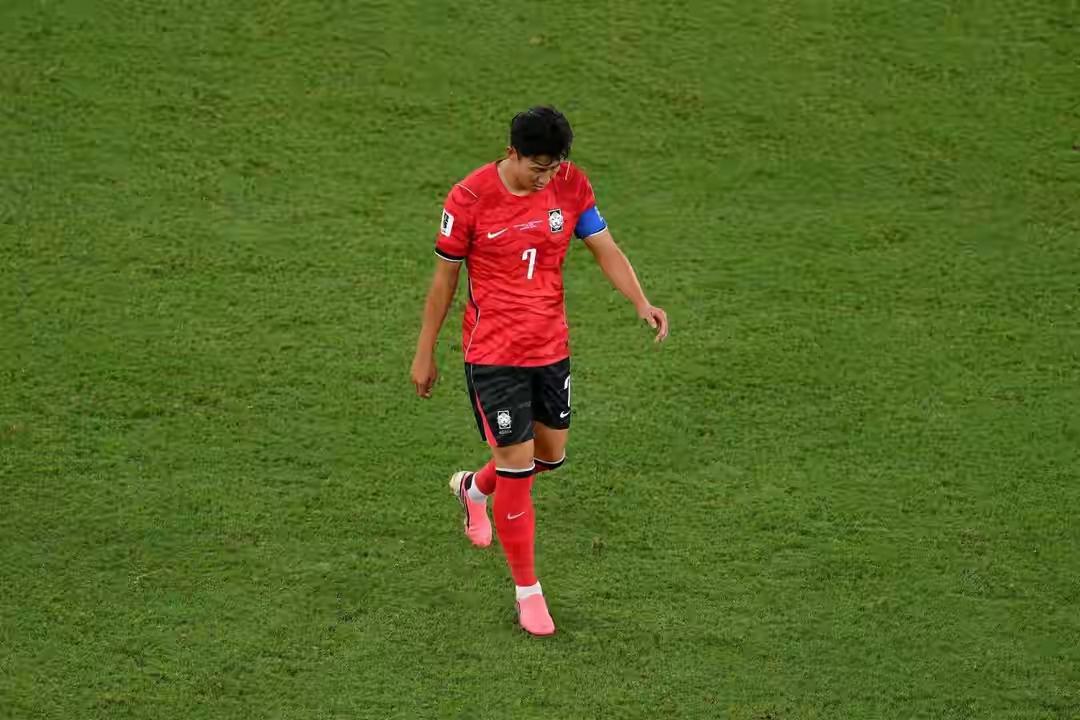 韩国队请立即订回国机票，因为他们的世界杯之旅已经结束……！克罗地亚2-1击败