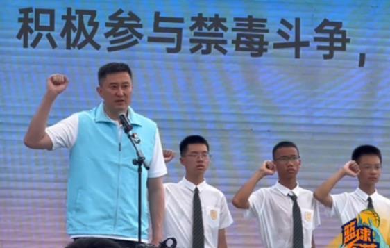 吉伦沃特吸毒风波与杜锋的禁毒使命近日，广东队外援吉伦沃特涉嫌吸毒的事件在CBA