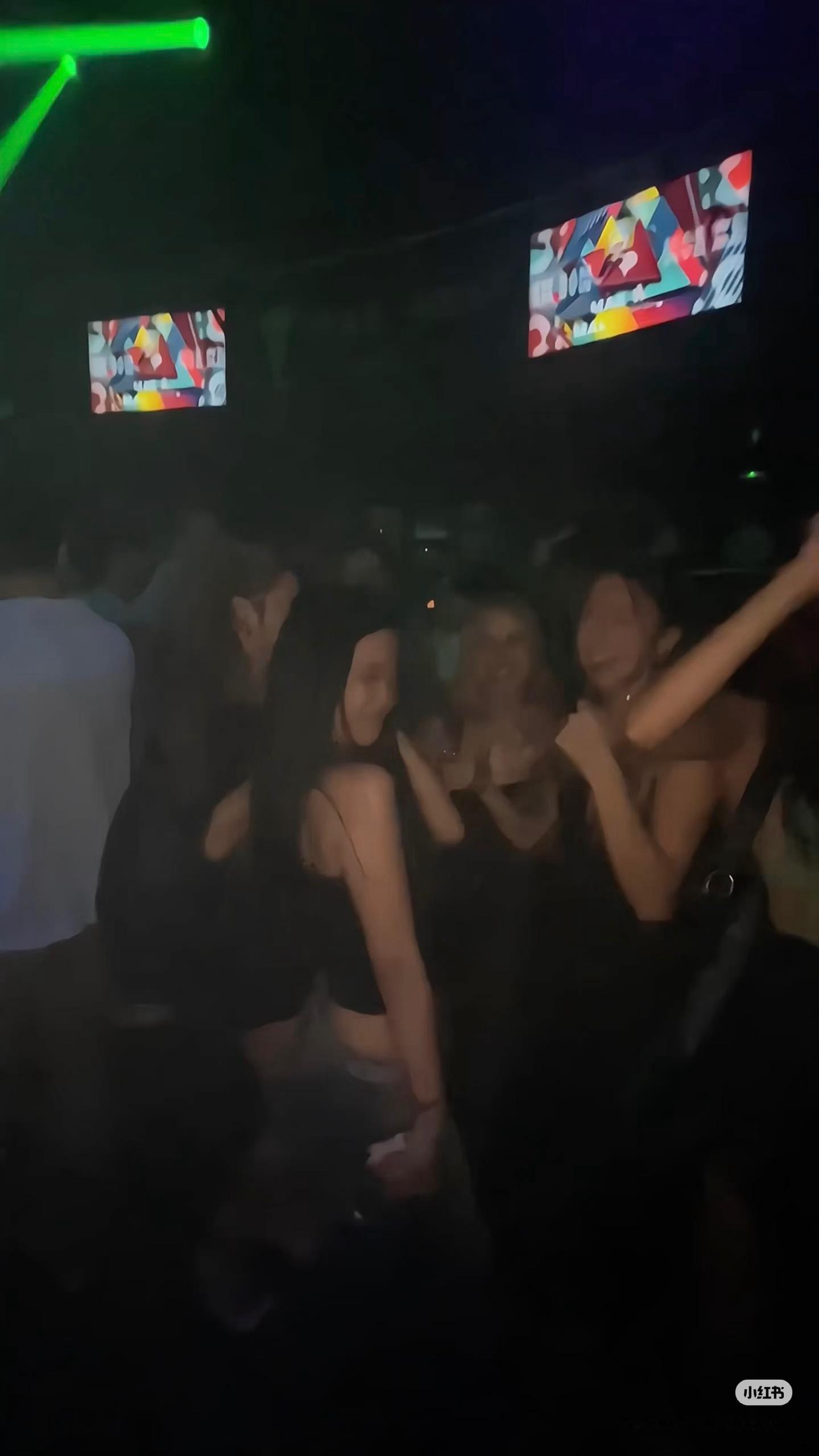 【不要被丁客假像耽误！】美国某校长讲：“众所周知，印度男人和中国女人的口碑一向很