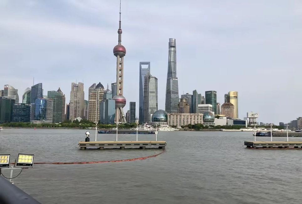6月16号，星期一，热门人气股点评​厦门信达:触摸天板分批减仓四方精创: